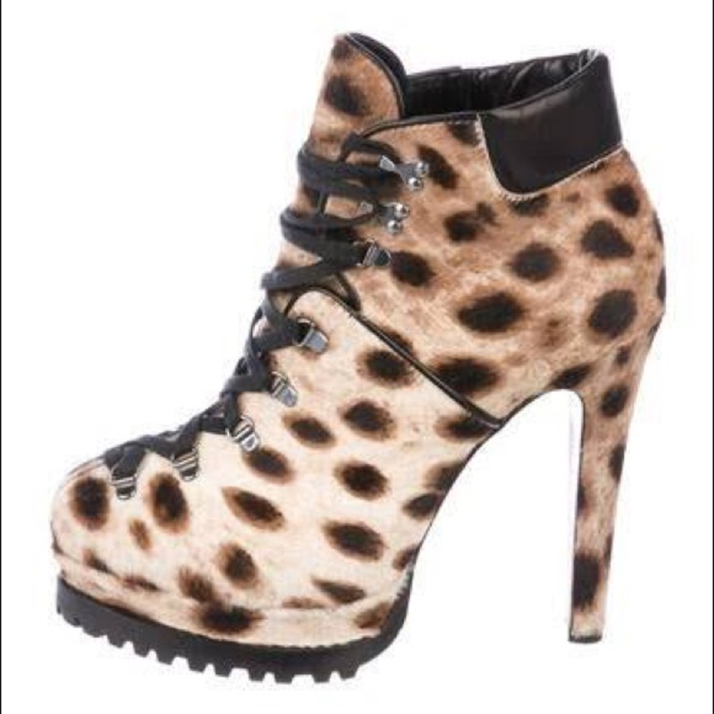ALAÏA
135 leopard-print calf hair ankle boots